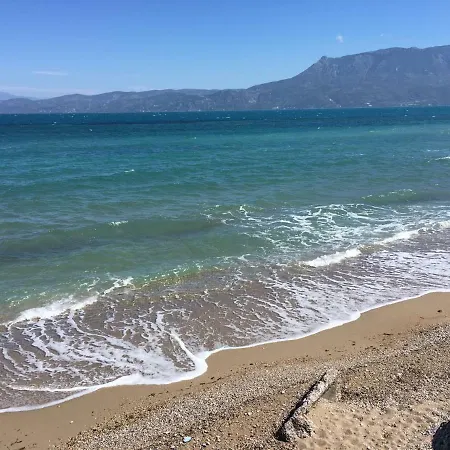 Waterfront Διαμέρισμα *